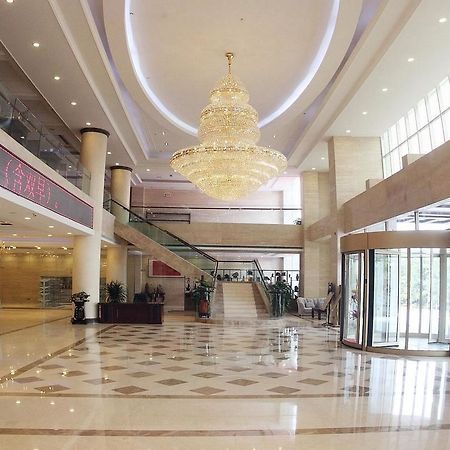 Weishi International Hotel Qingzhou Bagian luar foto