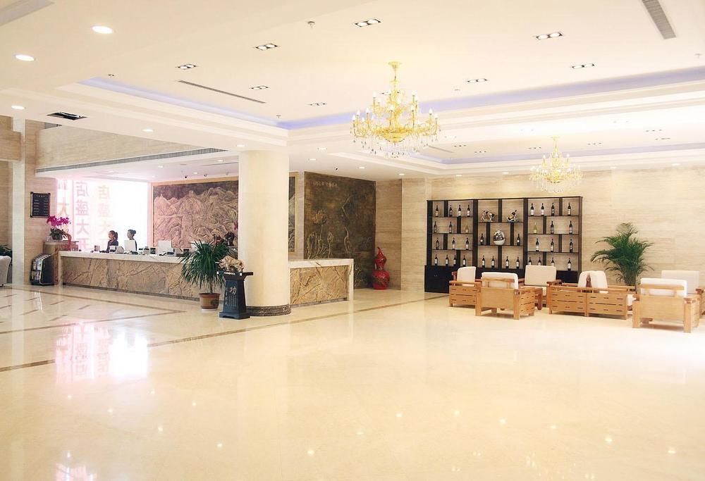 Weishi International Hotel Qingzhou Bagian luar foto