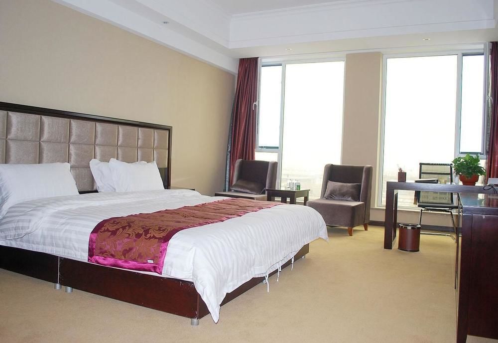 Weishi International Hotel Qingzhou Bagian luar foto