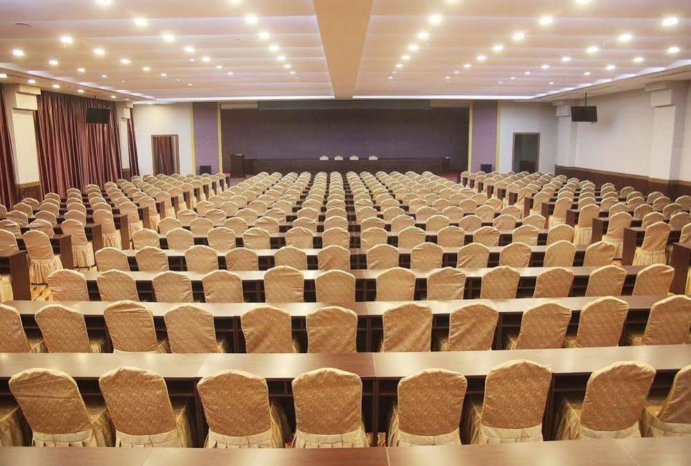 Weishi International Hotel Qingzhou Bagian luar foto